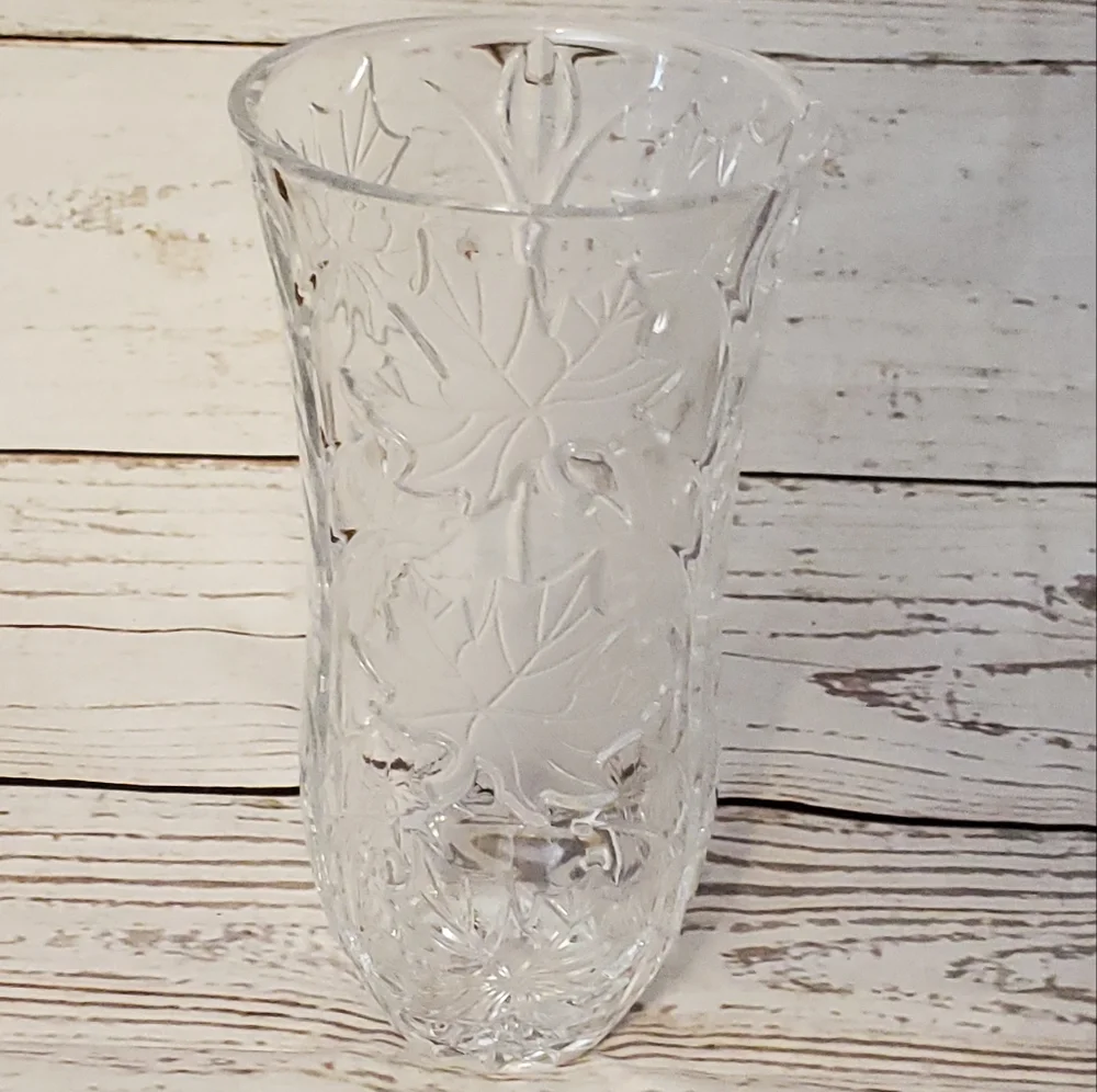 Deplomb vintage lead crystal frosted maple leaves vase 9 inches tall